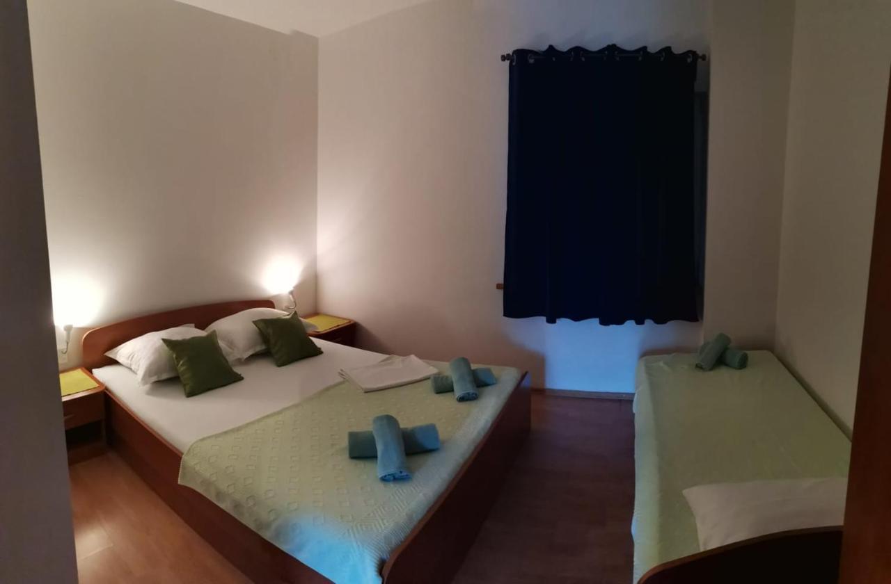 Apartments Sretna Gradac  Extérieur photo