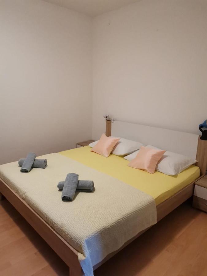 Apartments Sretna Gradac  Extérieur photo